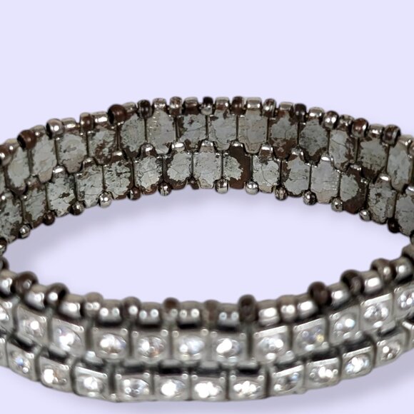 (2/$20) White Rhinestone Square Link Stretch Bracelet - Picture 4 of 5